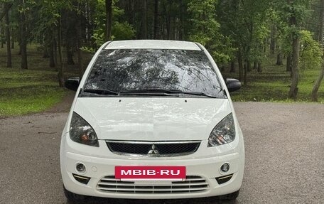 Mitsubishi Colt VI рестайлинг, 2008 год, 550 000 рублей, 2 фотография