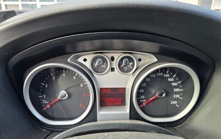 Ford Focus II рестайлинг, 2009 год, 400 000 рублей, 22 фотография