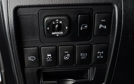 Toyota Land Cruiser 200, 2014 год, 3 349 000 рублей, 13 фотография
