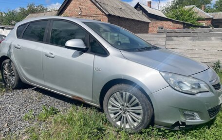 Opel Astra J, 2011 год, 430 000 рублей, 6 фотография