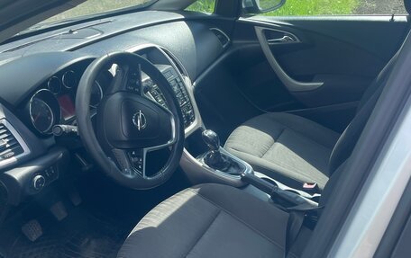 Opel Astra J, 2011 год, 430 000 рублей, 7 фотография