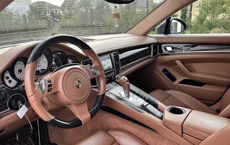 Porsche Panamera II рестайлинг, 2012 год, 2 690 000 рублей, 8 фотография