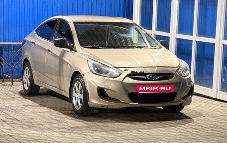 Hyundai Solaris II рестайлинг, 2011 год, 680 000 рублей, 10 фотография