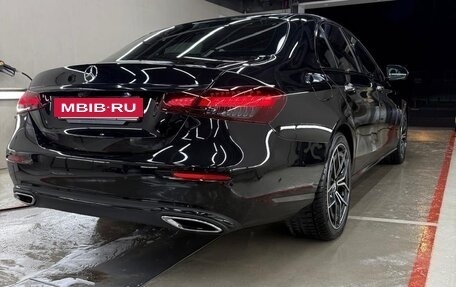 Mercedes-Benz E-Класс, 2020 год, 3 690 000 рублей, 9 фотография
