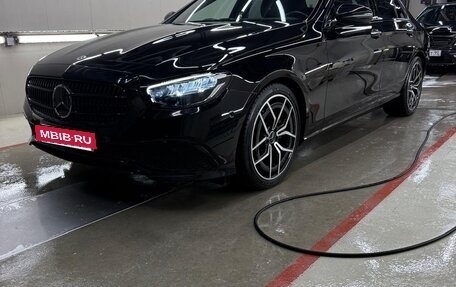 Mercedes-Benz E-Класс, 2020 год, 3 690 000 рублей, 8 фотография