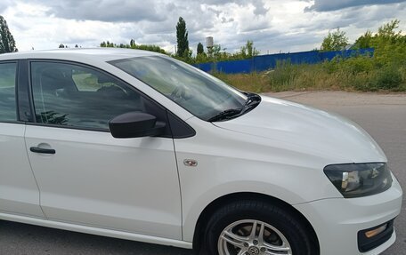 Volkswagen Polo VI (EU Market), 2015 год, 950 000 рублей, 17 фотография
