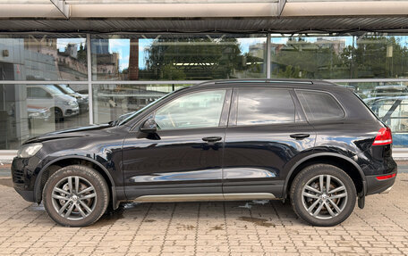 Volkswagen Touareg III, 2011 год, 1 850 000 рублей, 2 фотография