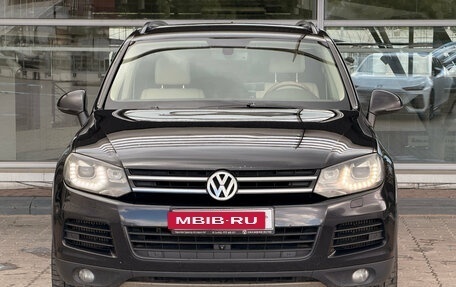 Volkswagen Touareg III, 2011 год, 1 850 000 рублей, 8 фотография