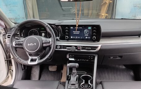 KIA K5, 2021 год, 1 490 000 рублей, 26 фотография