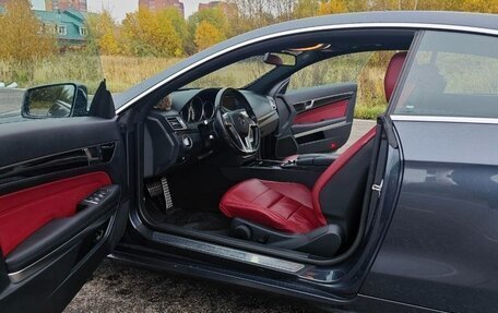 Mercedes-Benz E-Класс, 2015 год, 2 600 000 рублей, 12 фотография