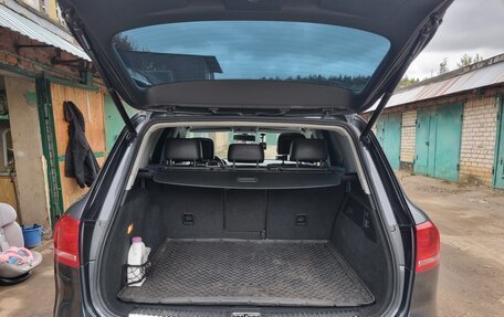 Volkswagen Touareg III, 2011 год, 1 990 000 рублей, 23 фотография
