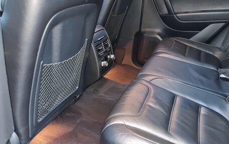 Volkswagen Touareg III, 2011 год, 1 990 000 рублей, 17 фотография