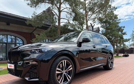 BMW X7, 2021 год, 6 690 000 рублей, 2 фотография