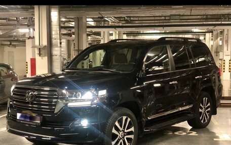 Toyota Land Cruiser 200, 2020 год, 29 000 000 рублей, 2 фотография