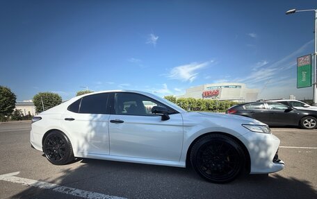 Toyota Camry, 2020 год, 2 999 999 рублей, 4 фотография