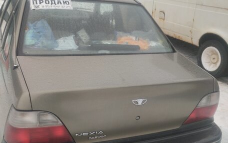 Daewoo Nexia I рестайлинг, 2000 год, 200 000 рублей, 2 фотография