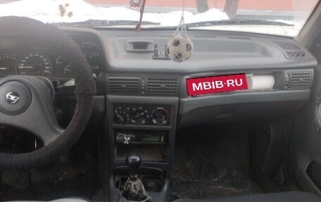 Daewoo Nexia I рестайлинг, 2000 год, 200 000 рублей, 3 фотография