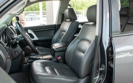 Toyota Land Cruiser 200, 2010 год, 2 999 000 рублей, 12 фотография