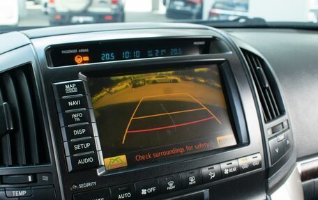 Toyota Land Cruiser 200, 2010 год, 2 999 000 рублей, 17 фотография