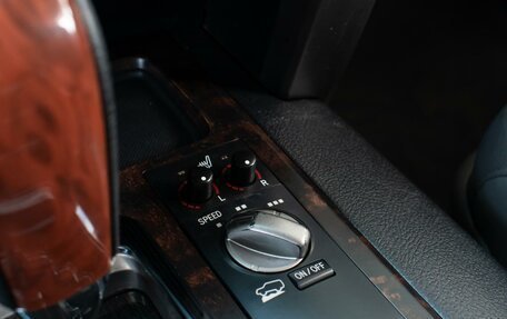 Toyota Land Cruiser 200, 2010 год, 2 999 000 рублей, 20 фотография