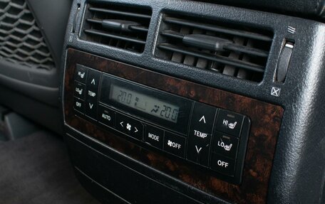 Toyota Land Cruiser 200, 2010 год, 2 999 000 рублей, 26 фотография