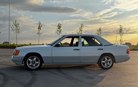 Mercedes-Benz W124, 1989 год, 300 000 рублей, 5 фотография
