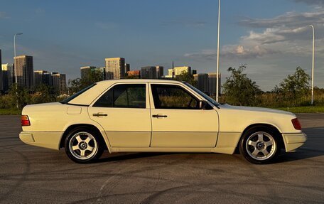 Mercedes-Benz W124, 1989 год, 300 000 рублей, 11 фотография