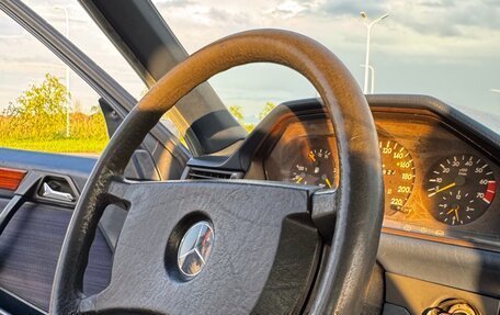 Mercedes-Benz W124, 1989 год, 300 000 рублей, 20 фотография
