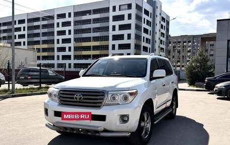 Toyota Land Cruiser 200, 2012 год, 3 250 000 рублей, 2 фотография