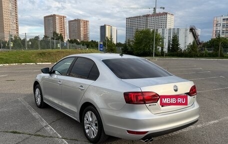 Volkswagen Jetta VI, 2014 год, 1 300 000 рублей, 3 фотография