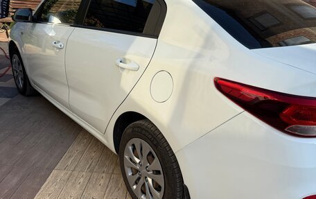 KIA Rio IV, 2017 год, 1 200 000 рублей, 3 фотография