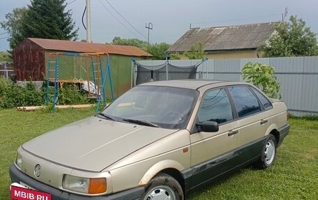 Volkswagen Passat B3, 1990 год, 128 000 рублей, 2 фотография