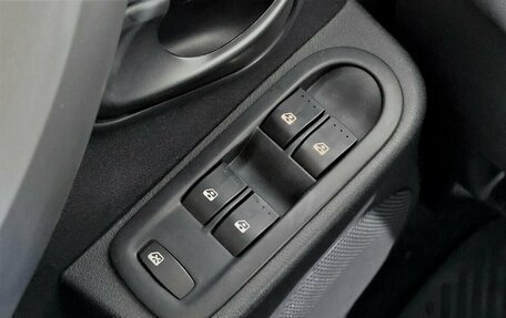 Renault Duster I рестайлинг, 2013 год, 990 000 рублей, 10 фотография