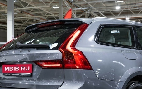 Volvo V90 Cross Country I рестайлинг, 2019 год, 3 550 000 рублей, 10 фотография