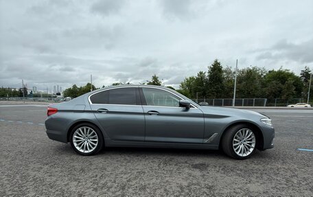 BMW 5 серия, 2018 год, 3 300 000 рублей, 4 фотография