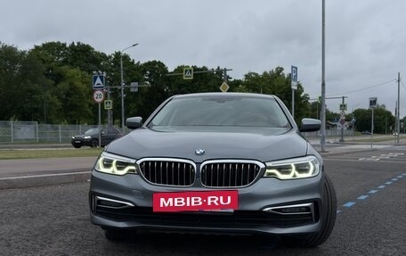 BMW 5 серия, 2018 год, 3 300 000 рублей, 2 фотография