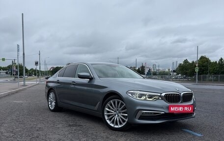 BMW 5 серия, 2018 год, 3 300 000 рублей, 3 фотография