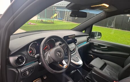 Mercedes-Benz V-Класс, 2022 год, 6 500 000 рублей, 9 фотография