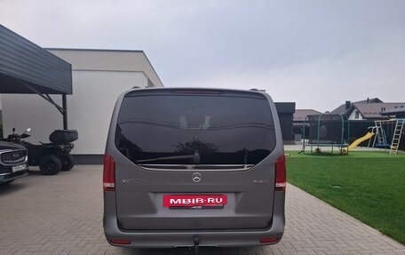 Mercedes-Benz V-Класс, 2022 год, 6 500 000 рублей, 6 фотография