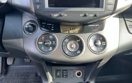 Toyota RAV4, 2009 год, 1 050 000 рублей, 10 фотография