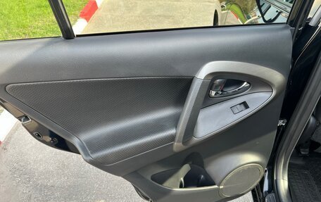 Toyota RAV4, 2009 год, 1 050 000 рублей, 17 фотография