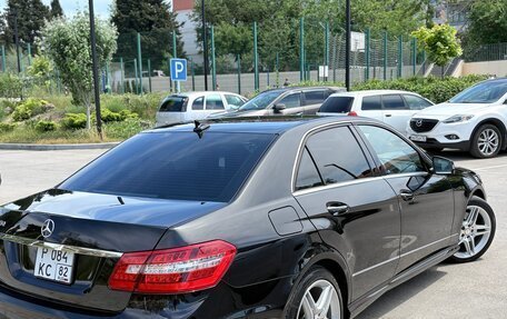 Mercedes-Benz E-Класс, 2012 год, 2 050 000 рублей, 3 фотография