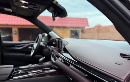 Cadillac Escalade V, 2023 год, 12 990 000 рублей, 14 фотография