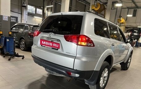Mitsubishi Pajero Sport II рестайлинг, 2015 год, 2 200 000 рублей, 7 фотография