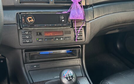 BMW 3 серия, 1998 год, 550 000 рублей, 13 фотография