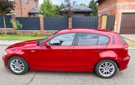 BMW 1 серия, 2009 год, 590 000 рублей, 6 фотография