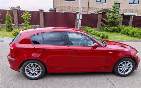 BMW 1 серия, 2009 год, 590 000 рублей, 5 фотография