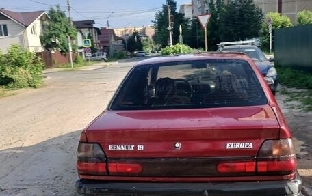 Renault 19 II, 1997 год, 95 000 рублей, 4 фотография
