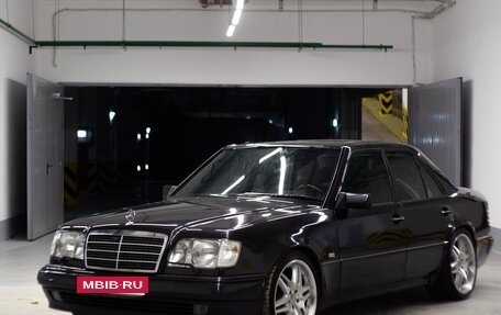Mercedes-Benz E-Класс, 1995 год, 4 500 000 рублей, 12 фотография