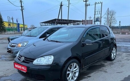 Volkswagen Golf V, 2005 год, 350 000 рублей, 1 фотография